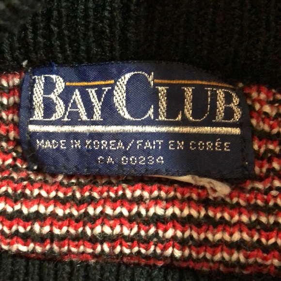 Vintage Geometric Knit Sweater - Picture 15 of 15